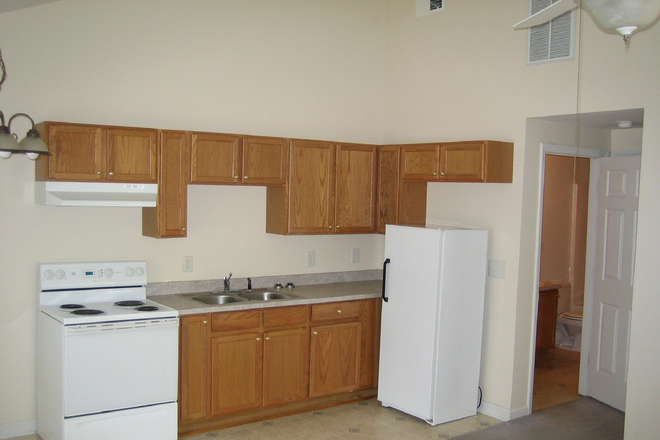 kitchen - 3812 Marcom Street Townhome