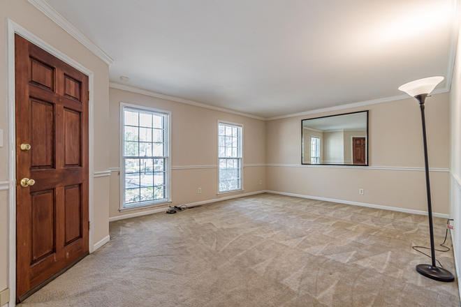 413 Montgomery Ferry Dr NE Apt. B - Multi-Family Home