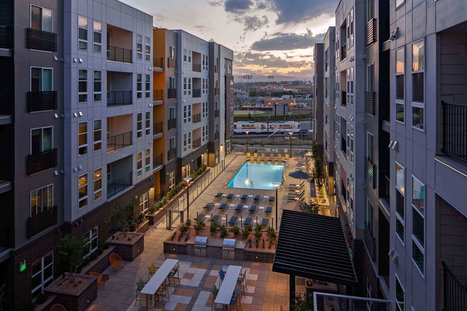 The balcony overlooks the pool - Colab Apartments