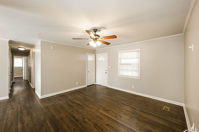 Common space (Furnished) - Quiet House/Neighborhood in Southwest Atlanta