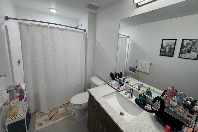 Bathroom - Union on Knox Apartments