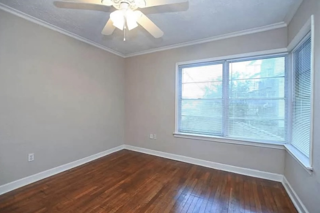 Bedroom - Private bedroom + bath in 2b2b close to campus Apartments