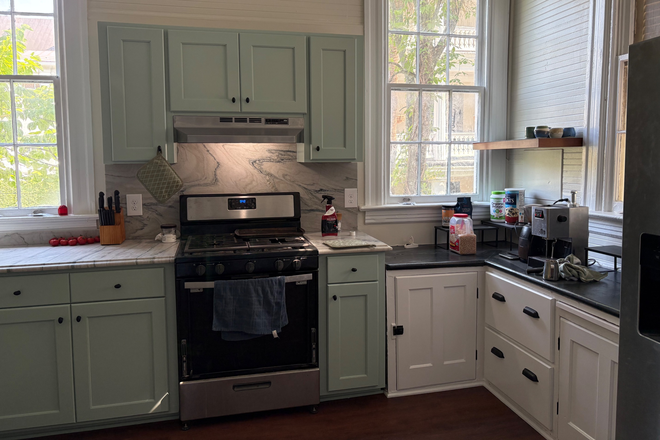 Gas stove/oven - Walk from Ashley Avenue Ambience! Duplex