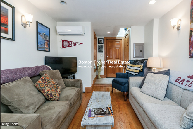 A - 3 BED WITH LIVING ROOM, ***NO BROKER FEES Apartments