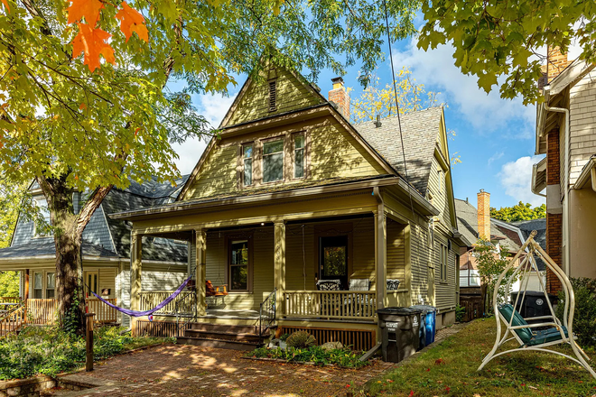 Street view - 1603 South University House