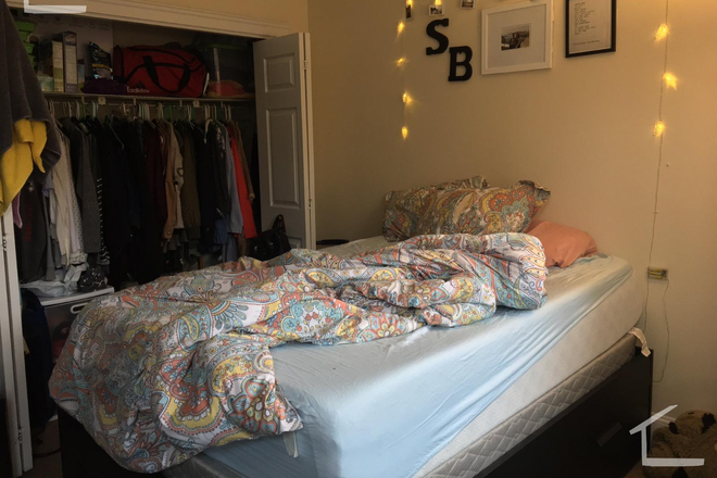 bed - Nicely located 3 bed located right next to the Green Line and BU! Condo