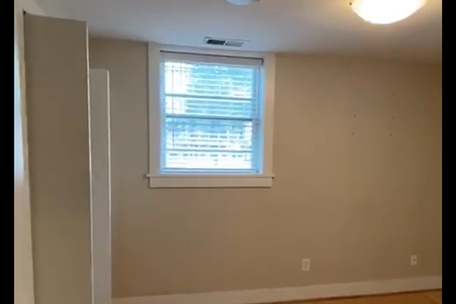 Second Bedroom - Pure Convenience! 2/2 close to campus Condo