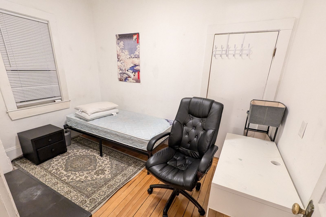 Bedroom - Campus-bordering apartment by Carmichael Hall