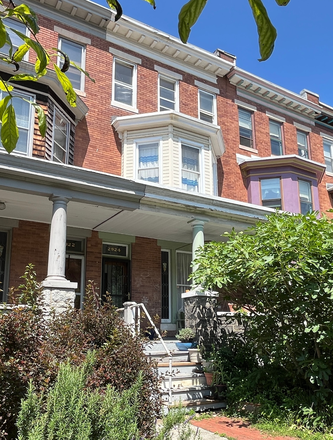 Front of House - 1-2 Bedrooms, House Sublet by Johns Hopkins Professor, Charles Village