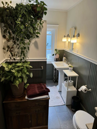 Bathroom - Spacious, furnished 9-month to 1-year sublet (2026-2027 school year) Apartments