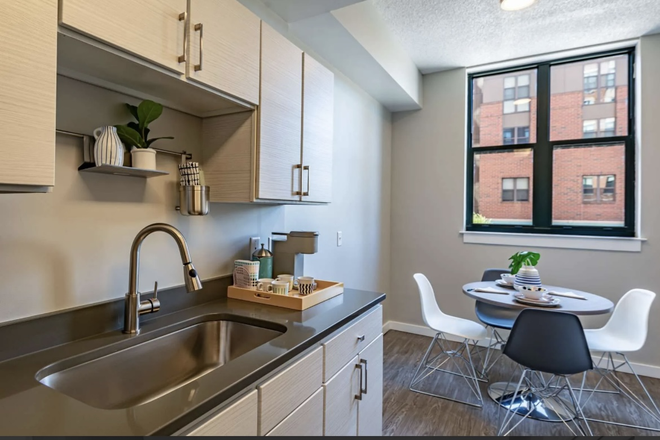 Kitchen - University View Apartments