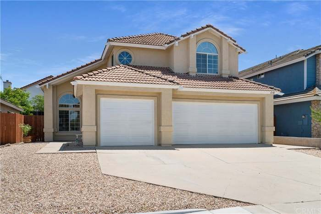 iverside orange crest single house for rent, 4-bedroom, 3 bath - riverside orange house for rent