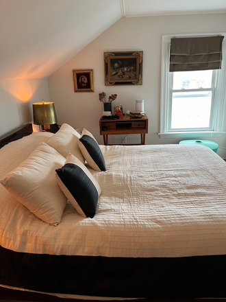 Bedroom 2 - Charming apartment, Spy Pond view, minutes from Cambridge
