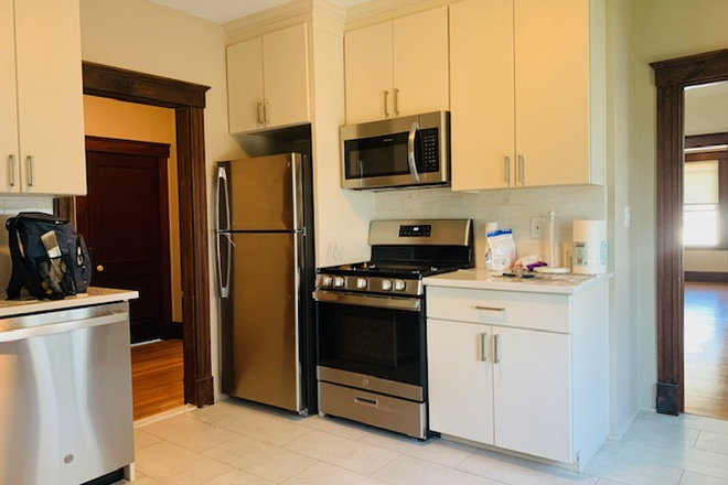 1 - SEPT 2026 | Fantastic Allston 3 Bed, 1 Bath | Full Updated Kitchen | 2 Parking Spots Included Condo