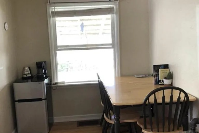 Kitchen - Short-term Sublease: Room in a 4 bed 2 bath house close to campus, $800/month
