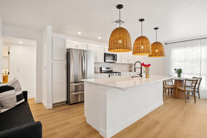 kithen - House For Rent!