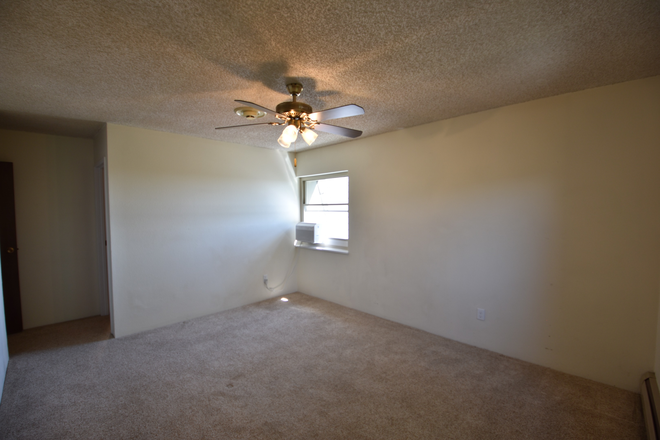 3240 Iris Ave - 3240 Iris Ave #402 Condo