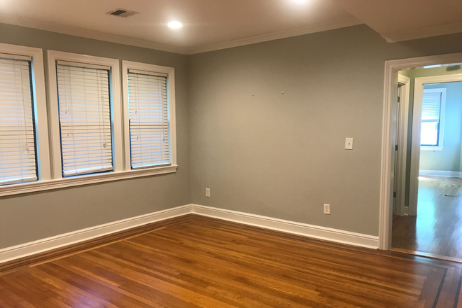 LIVING ROOM - **JUNE 1 2026** RENOVATED 1 BED 1 BATH ACROSS THE STREET FROM BC Apartments