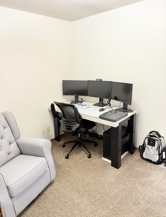 Bedroom 2 - Pickwick Place Apartments