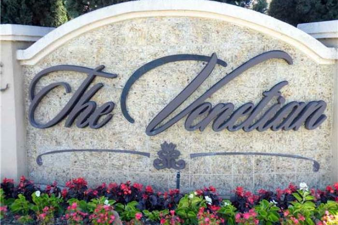 Community - 1 Bedroom Condo - walk or bike to UCSD