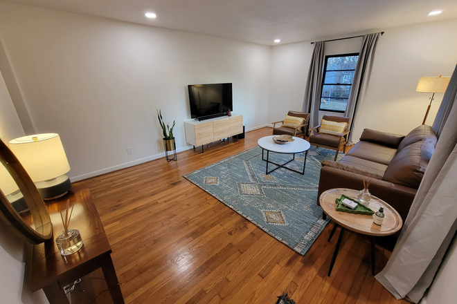 Living room view from entry - Walk to Wake Forest House