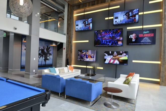 Lounge - University Park Apartments close to FAU campus