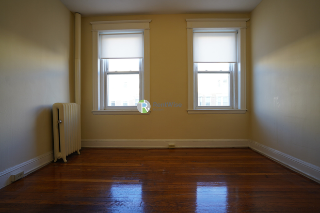 1 - JAN 2026-Awesome Allston 1 bed Split, H/HW inc. Cat ok. NO FEE! Apartments