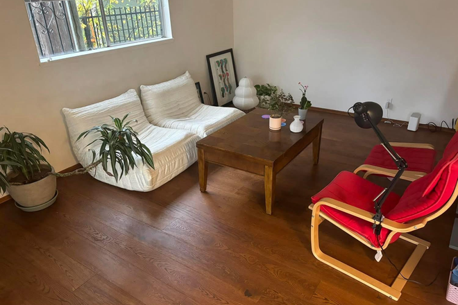 Living Room - Nice room in lovely neighborhood