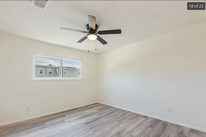 Bedroom - Bedroom Near Campus | Available in a 3B/2.5B Unit This Spring Townhome