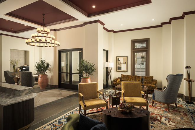 32 - The Beverly Apartments