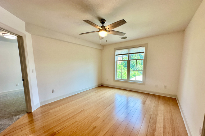 2 Bed Living - The Kenilworth on JPA - Now Leasing for 2026-2027 Apartments