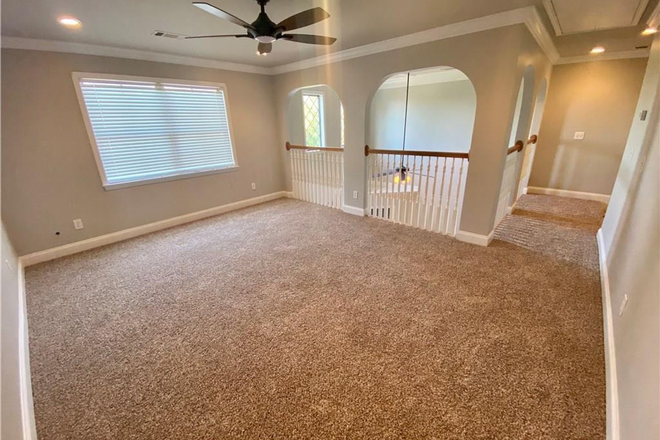 Photo - 1994 Stephanie Court House