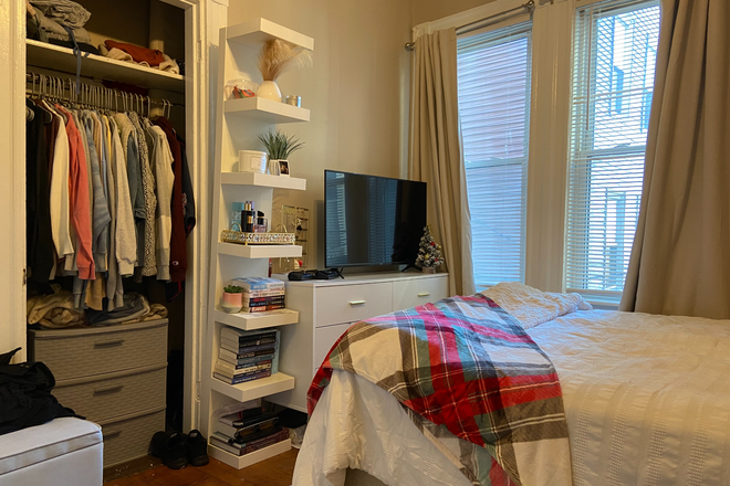 Sample Bedroom #2 - Spacious 4 Bedroom in the Hill!