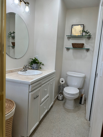 En suite full bath - Fully furnished Studio w/ en suite bathroom, 1 minute from campus! House