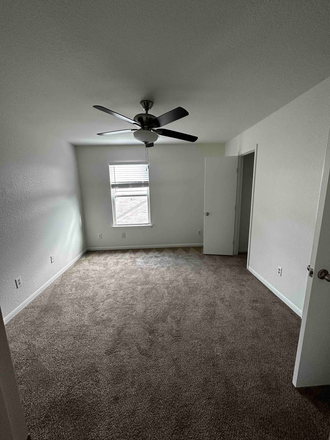 Room - ROOM FOR RENT $700 House