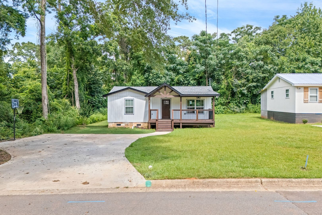  - 318 Byrd Street