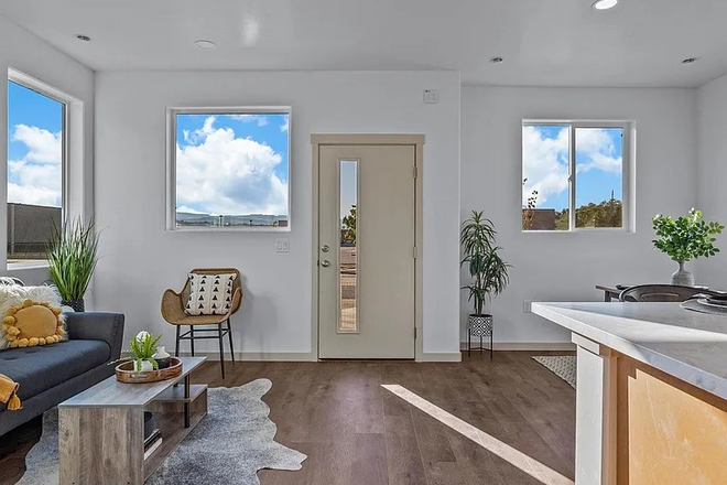 Entrance - Brand-New 4BR Townhome - May Leasing - Close to CMU