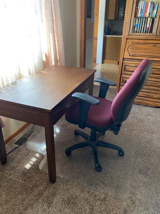 first floor study area - Furnished Rental Home Close to Campus