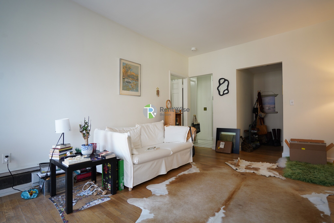 3 - JUNE 2025-Stunning Back Bay 1 bed, Cat ok. Easy MBTA! NO BROKER FEE! Apartments