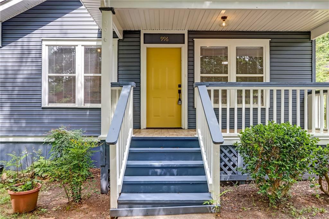 Entry - Fully Renovated 3BR/2BA in Peoplestown Near BeltLine, Terminal South & More – Move-In Ready!