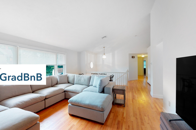 Living Room - Furnished Student Housing - Walk to Campus House