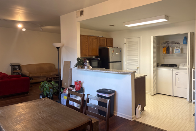 Kitchen+Laundry - Fairfax / Hillsboro Village