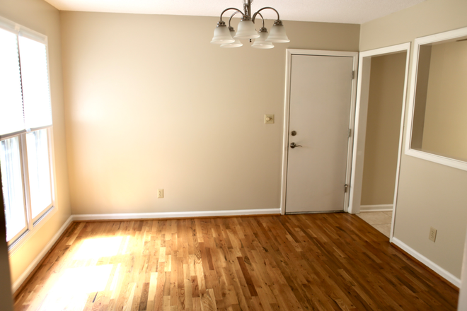 Dining Room - Charming 3BR/2BA Home Steps from Duke Forest, 2 miles from Duke Campus and Duke Hospital.