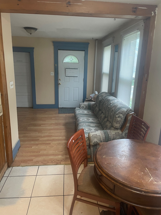 Kitchen - 2 bedroom 1 bath apartment for rent