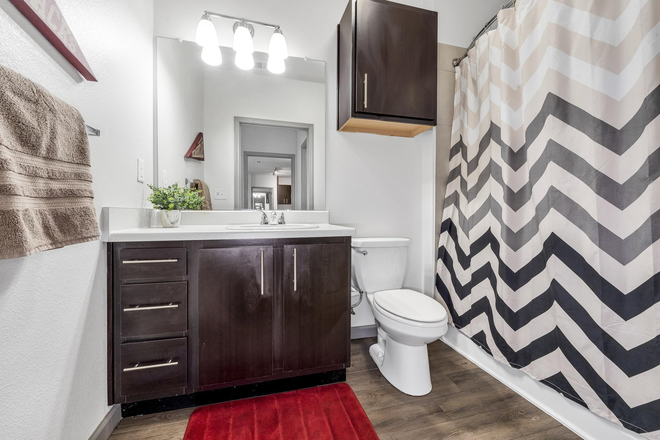 Bathroom - YOUnion Apartments