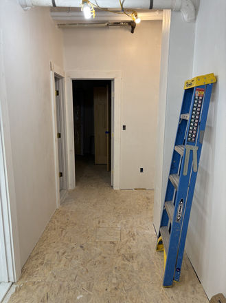 Call/text 602-317-9877 for a showing. - 9-1-25 / JUST LISTED / 4BR + 2BA / LOOK AT PICS! Apartments