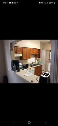 Kitchen - Apartment for rent Uptown!