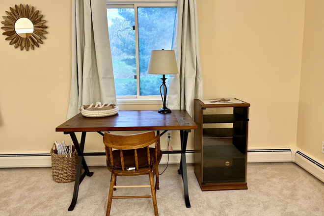 Bedroom - South Burlington Homeshare