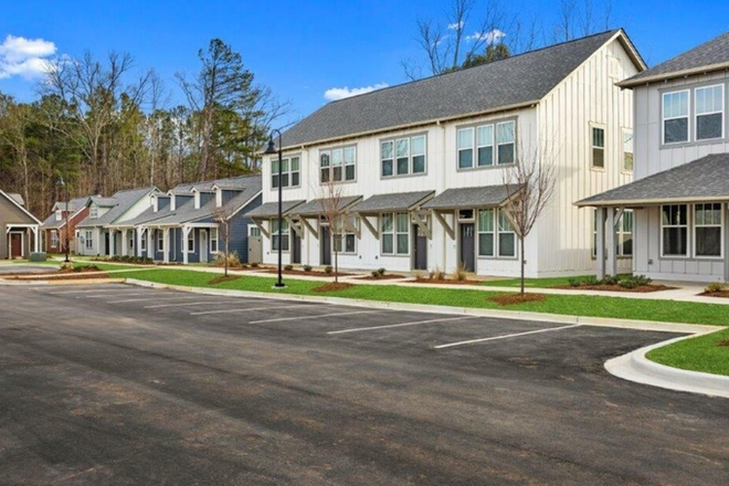 Exterior - The Cottages at Greystone