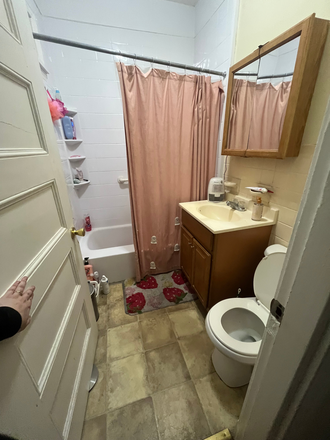 Bathroom 2 - Apartment near JFK/UMass